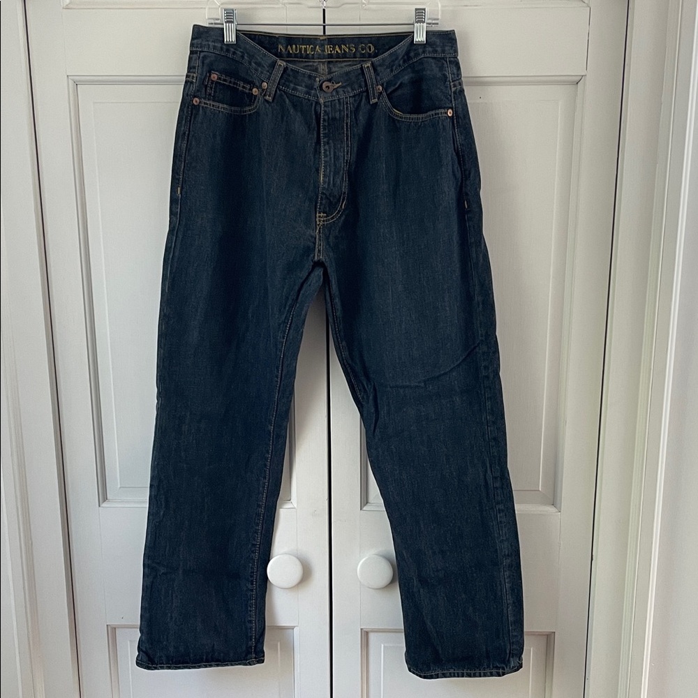 Nautica Men's Blue. Straight Relaxed Jeans. Size 34/30